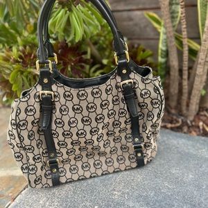 Michel Kors handbag